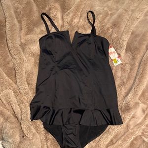 Spanx swimsuit black one piece size 14